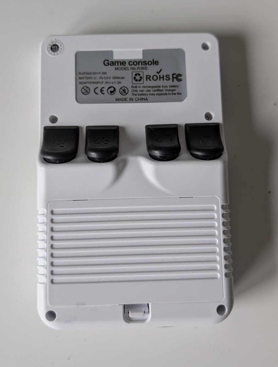 GAMELAB Handheld Retro Console – 20,000 Games Built In - thumbnail 3