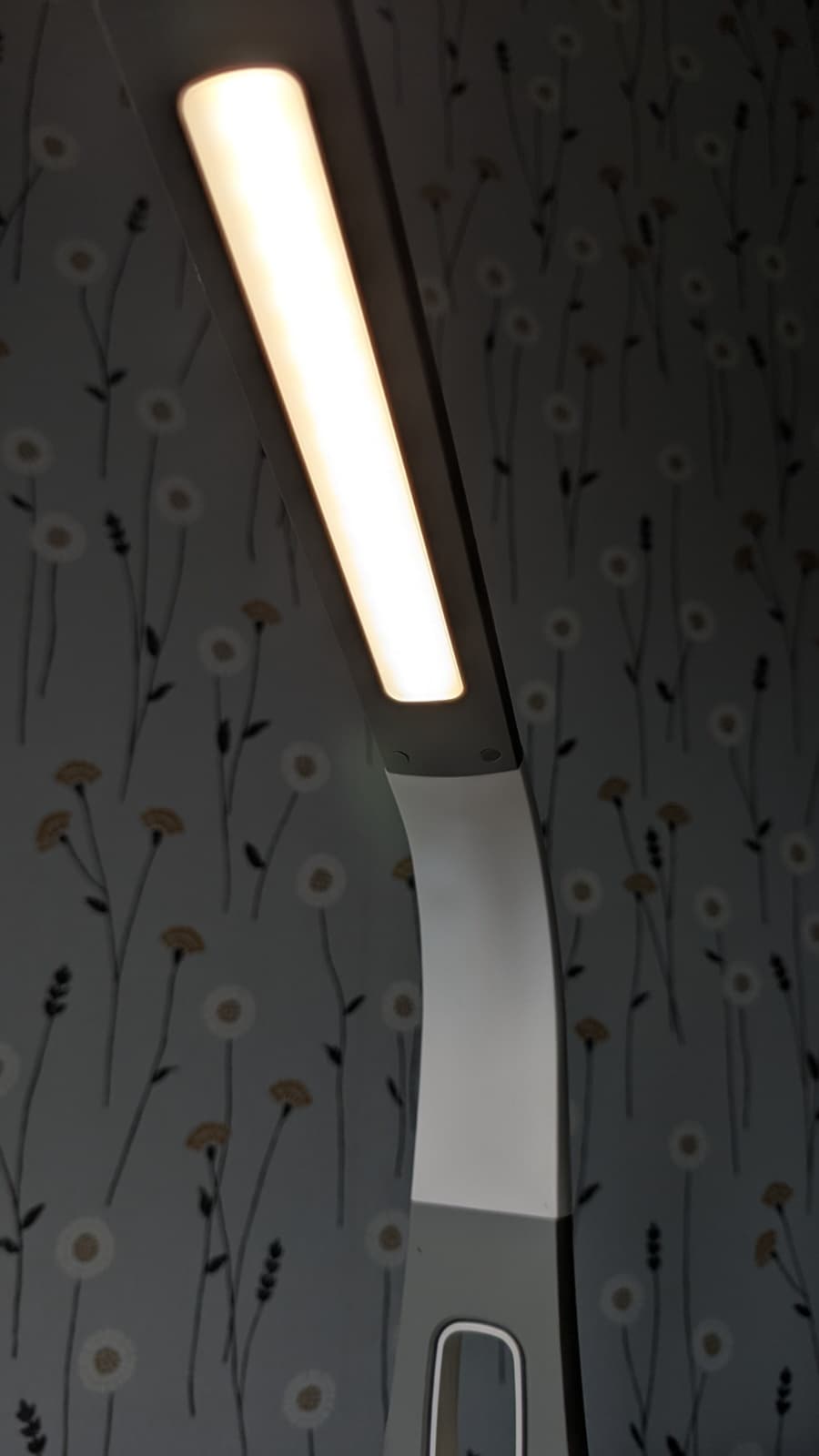 LED Desk Lamp with Built-In Fan – 3 Light Modes - thumbnail 4