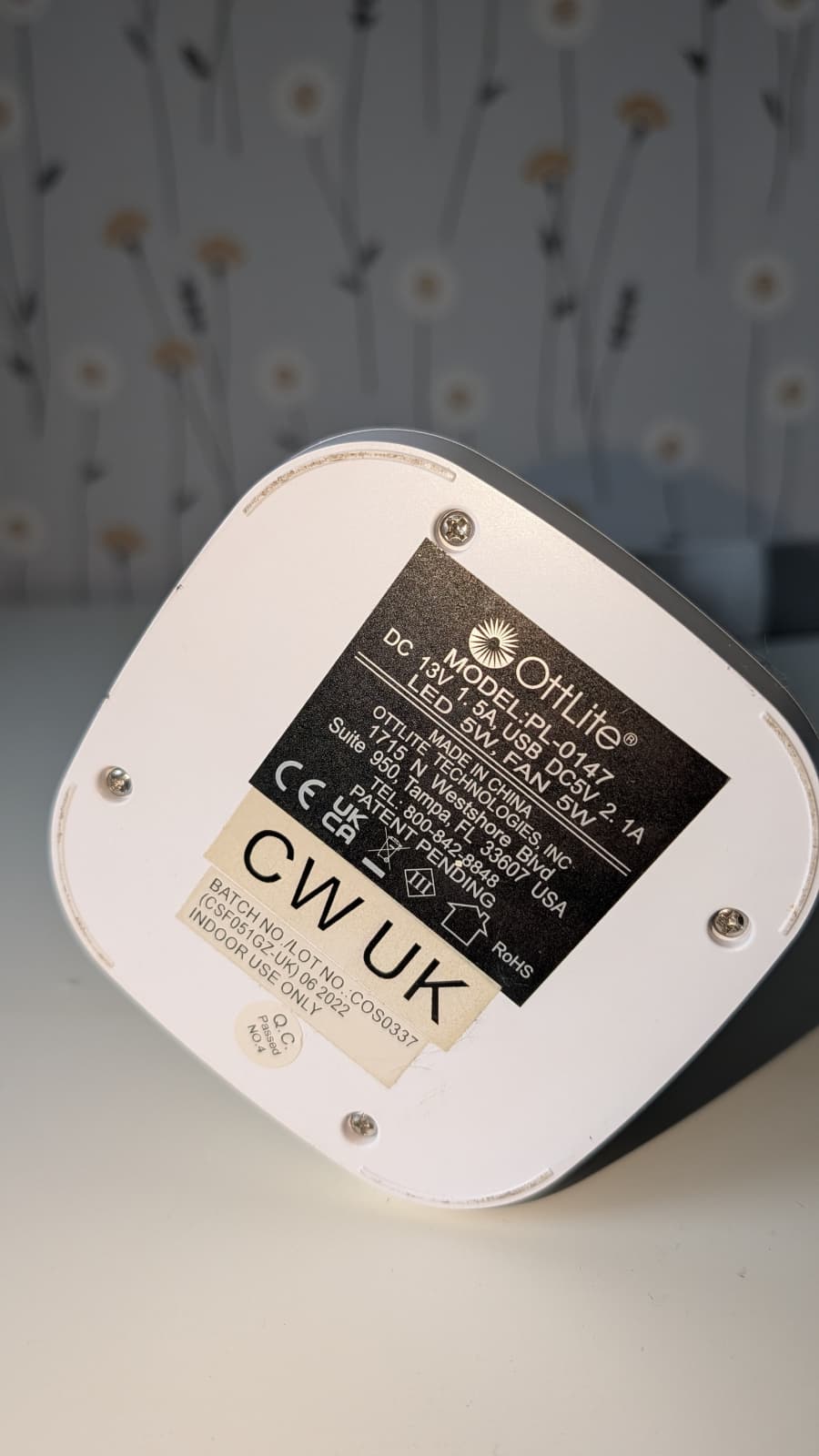 LED Desk Lamp with Built-In Fan – 3 Light Modes - thumbnail 5