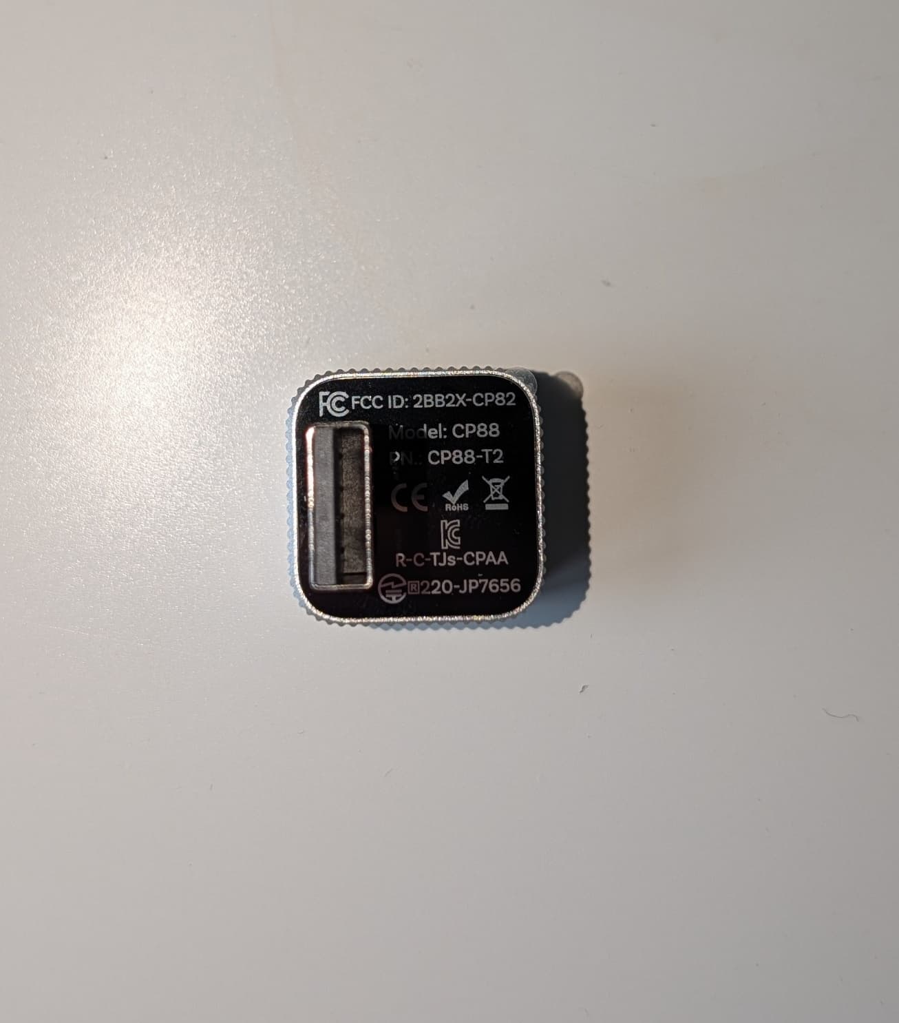 Ottocast CP88 Wireless CarPlay Adapter – Model CP88-T2 - thumbnail 2